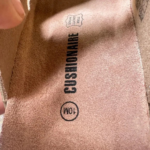 Cushionaire Footbed Sandal - Picture 7 of 8